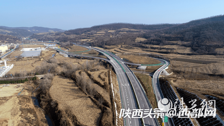 构建大交通格局，与世界相“交”，与时代相“通”