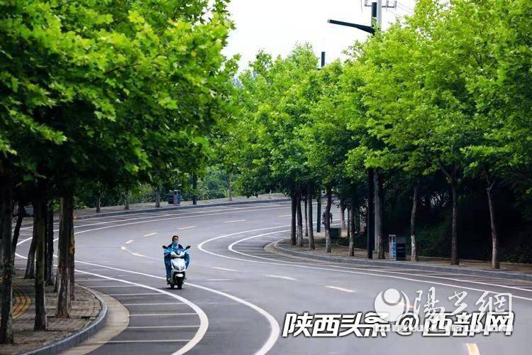 构建大交通格局，与世界相“交”，与时代相“通”