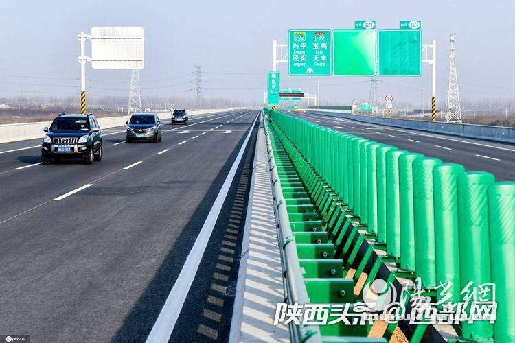 构建大交通格局，与世界相“交”，与时代相“通”