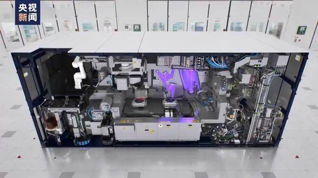 全球最大光刻机巨头ASML“爆雷”，股价跳水！订单骤降超60%