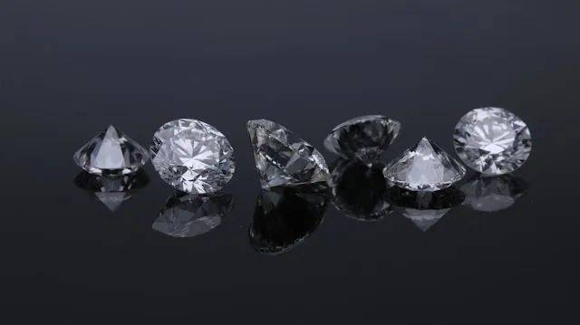 “真爱生意”，两年少了20亿