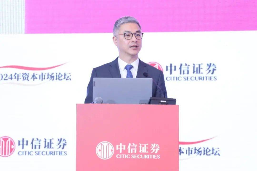 “站都站不下了”！刚刚，重磅来了！信息量很大