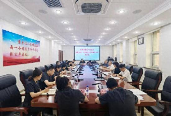 吉林省高院党组副书记、常务副院长许柏峰一行到净月法院调研指导工作