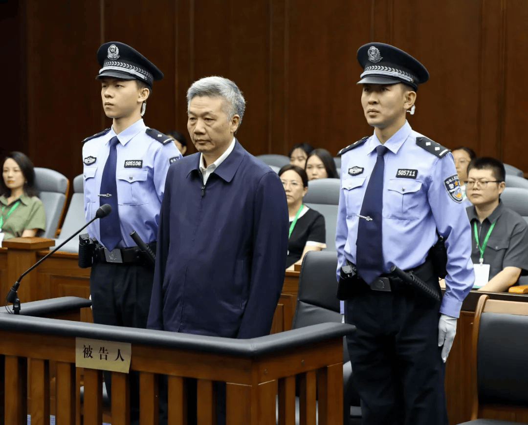 犯罪情节特别严重，社会影响特别恶劣！李再勇被判死缓
