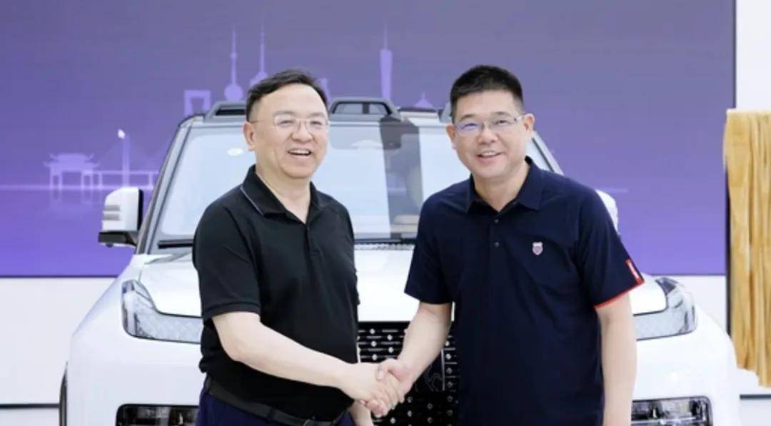 蹭上华为比亚迪，喝过千次马桶水，福建马桶大王要干1000亿